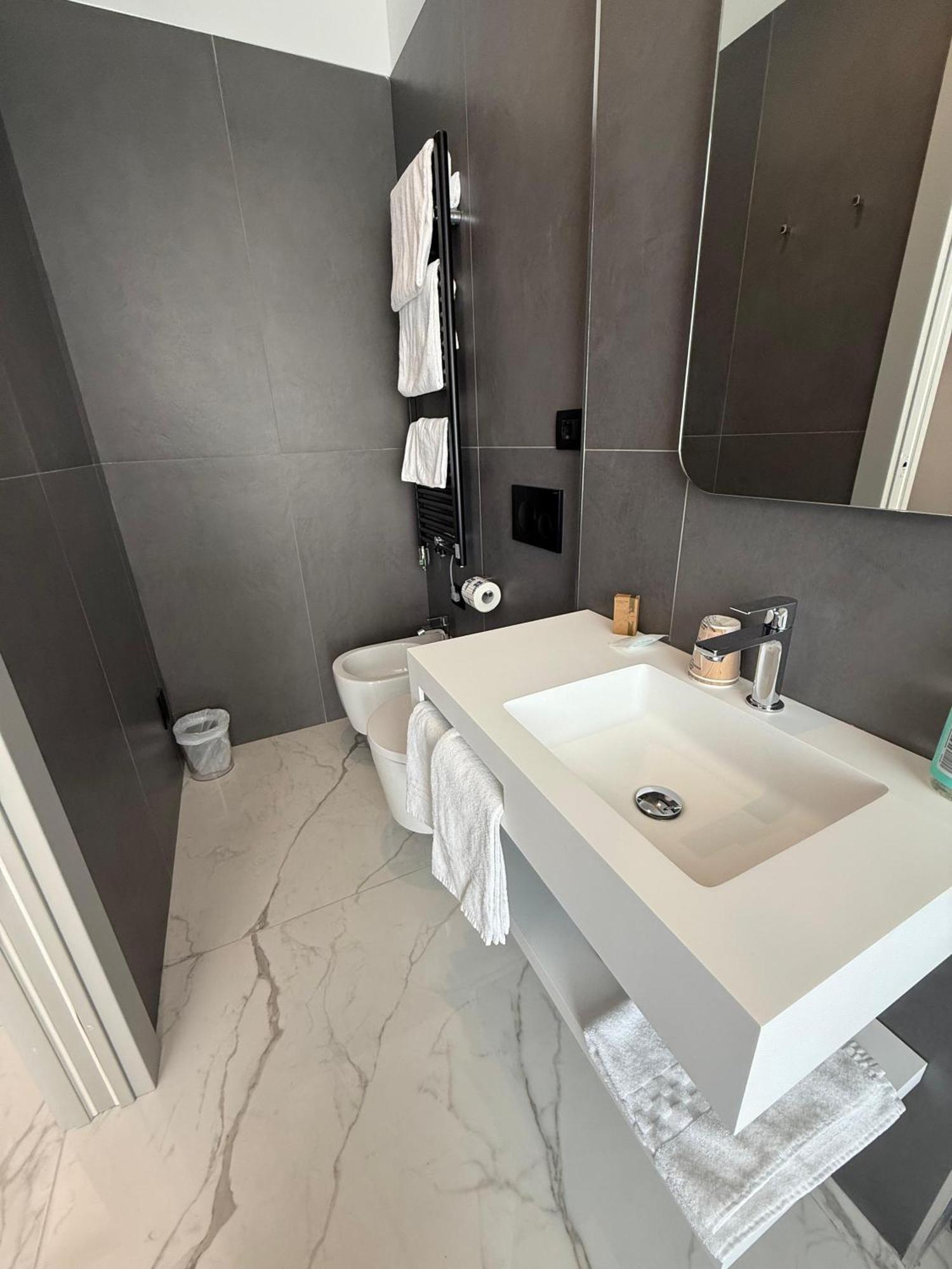 Hotel Villa Levi Санремо Экстерьер фото