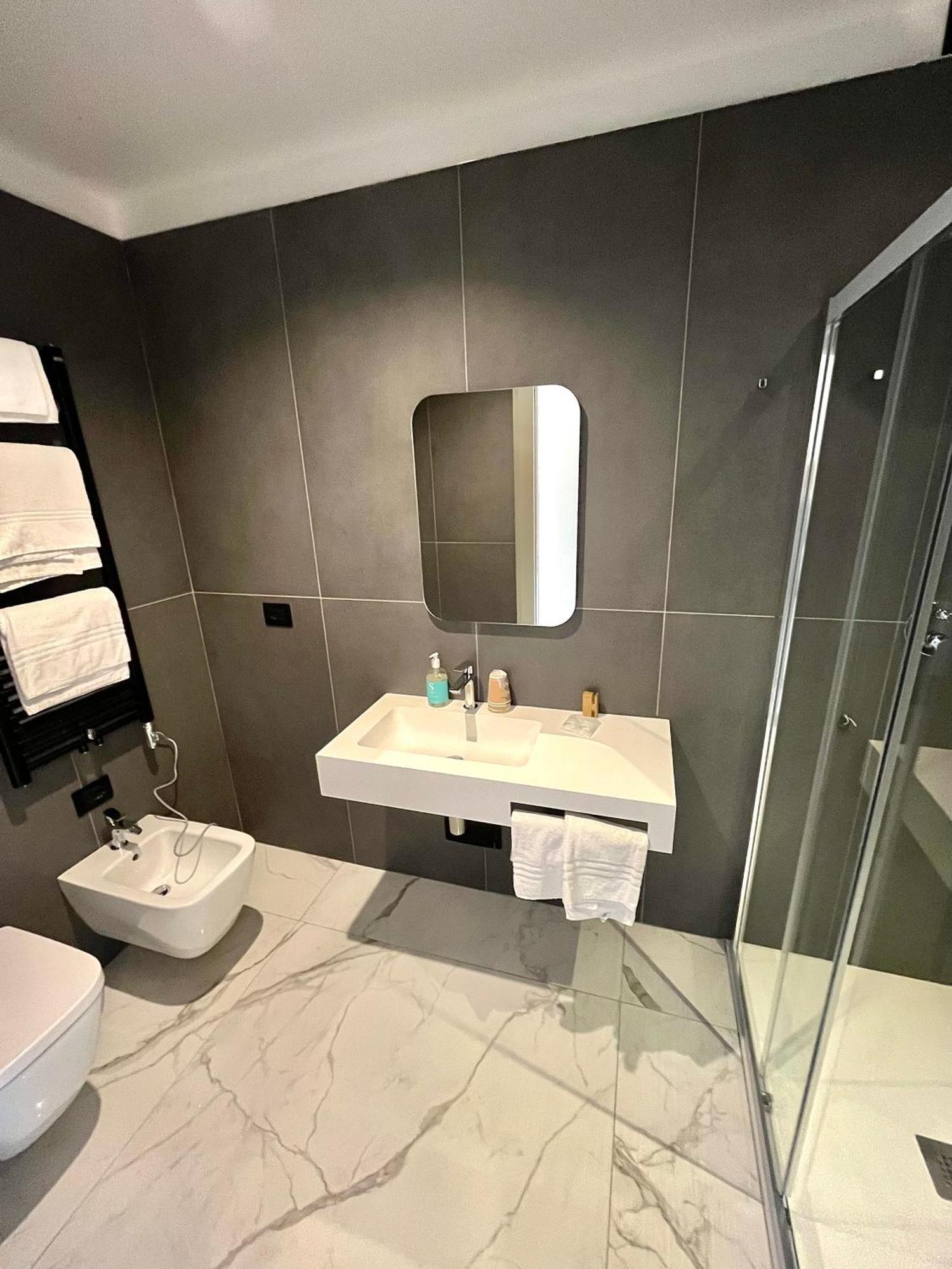 Hotel Villa Levi Санремо Экстерьер фото